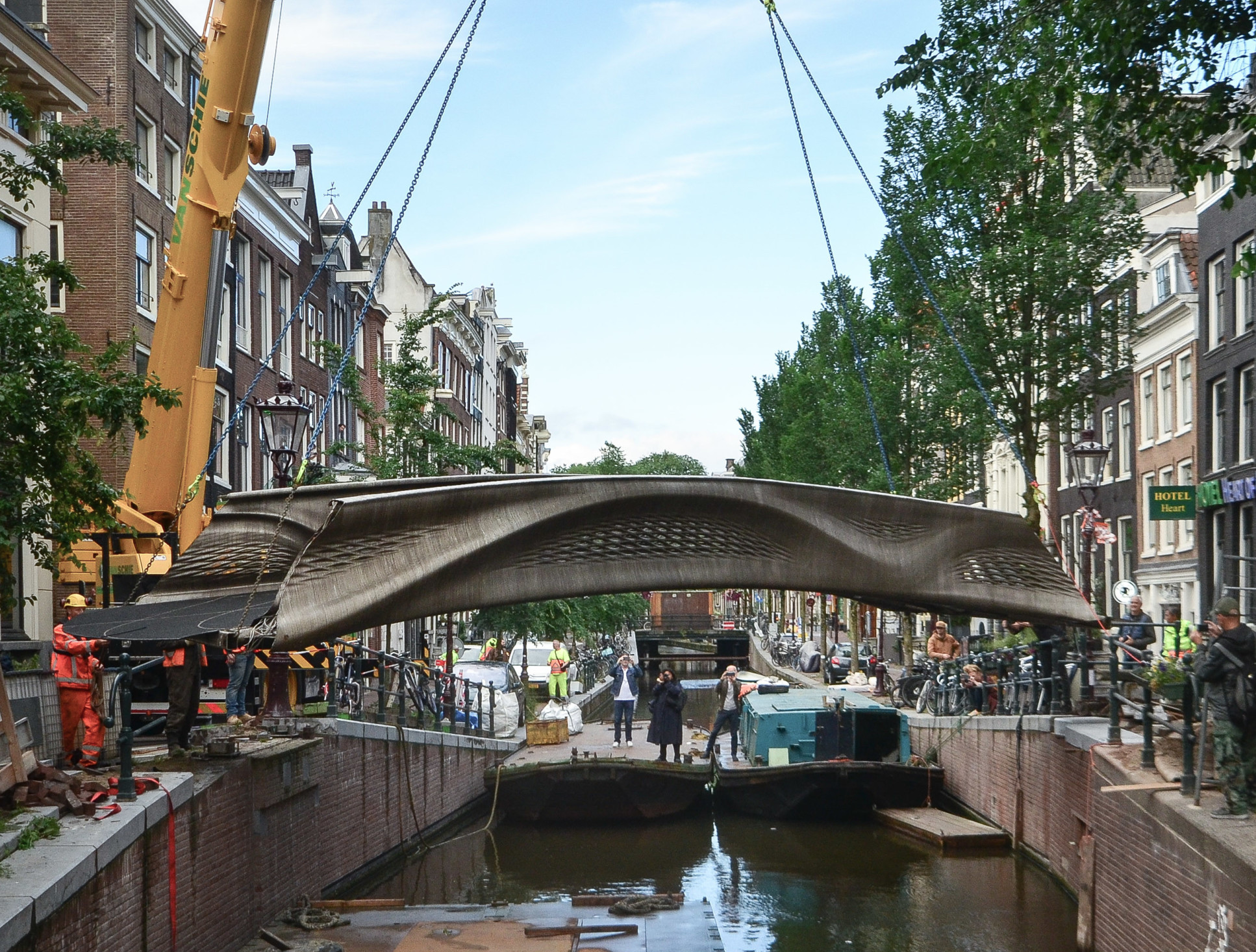 W Holandii otwarto drukowany most