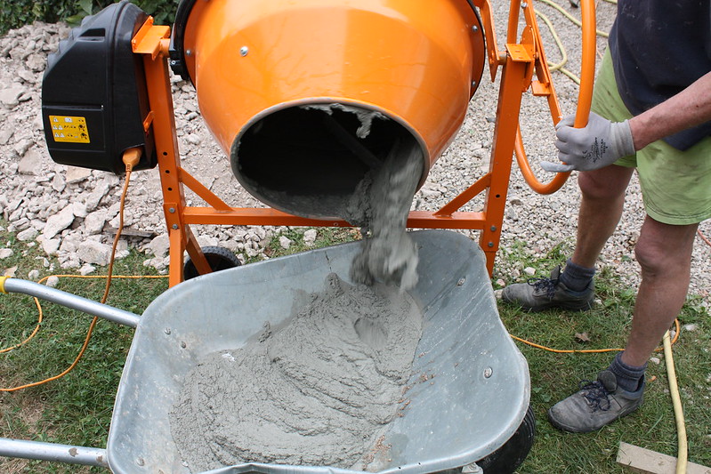 Cement na bazie wapienia pochodzącego z mikroalg